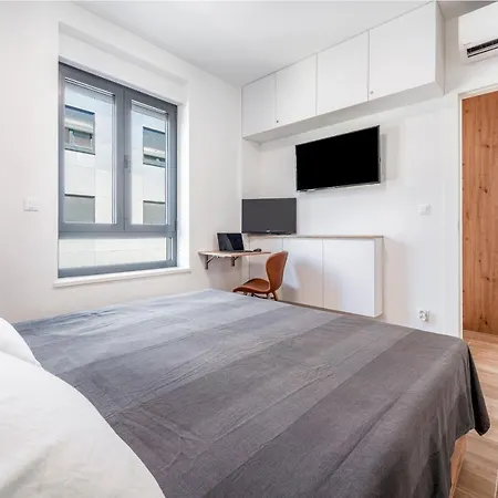 Emma Ντουμπρόβνικ